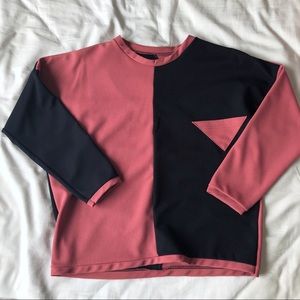 Color Block Cropped Sleeve Shirt